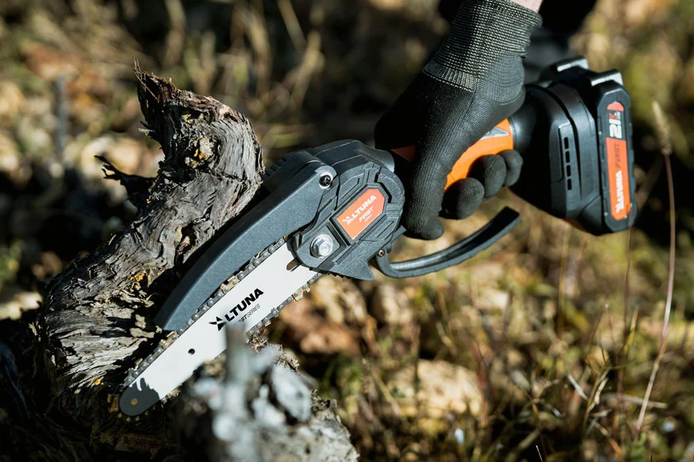 Minisega Da Pota 2 Batterie 21V-2Ah Lama 150MM - immagine 2