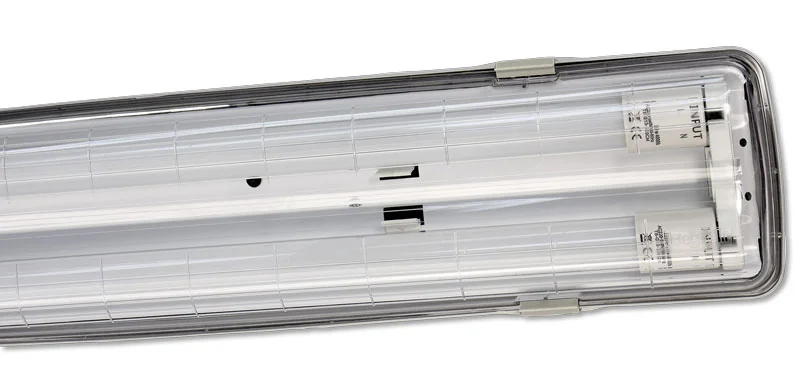 Plafoniera Stagna IP65 Per Tubi Classici O Led